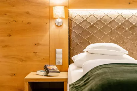 23_hotel-arlbergerhof_doppelzimmer-superior